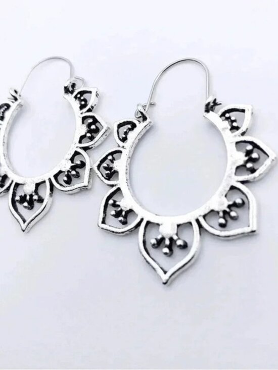 Boho Earrings Bundle - Picture 2 of 6